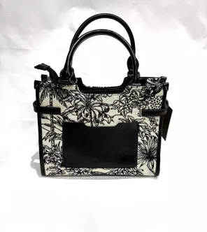 INES DELAURE SAC